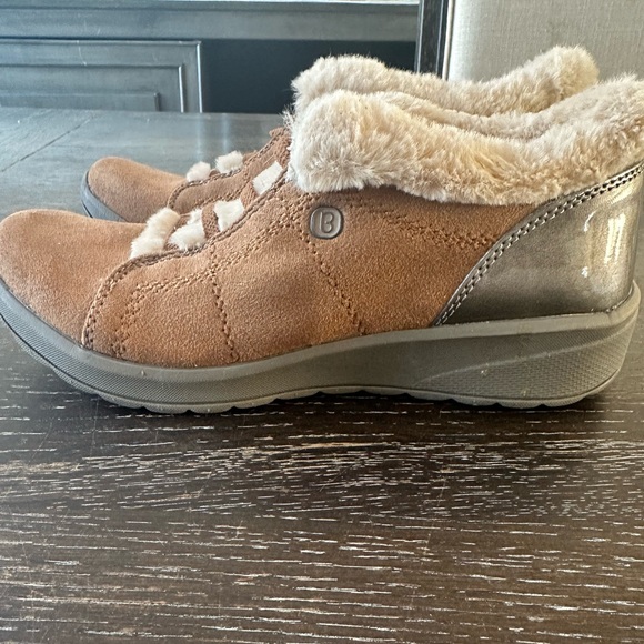 Beezees Golden - Picture 1 of 3